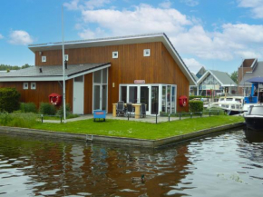 Holiday Home De Meerparel